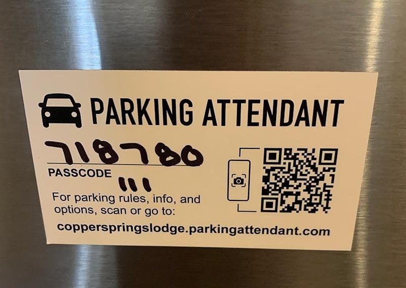 Parking - Copper Springs Lodge 1