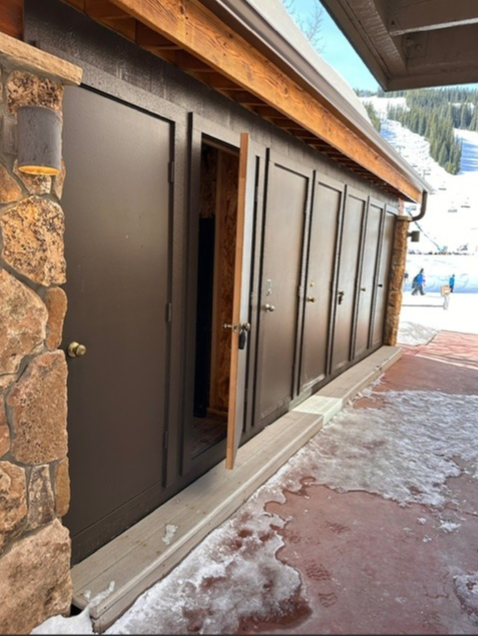 Ski Locker Closet 1