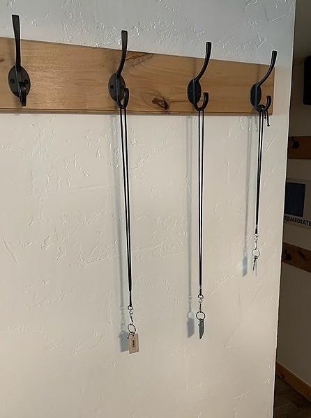 Ski Lockers / Keys 1